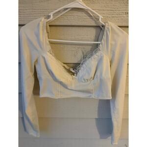 ***PRINCESS POLLY** White Lace Trim Long Sleeve Crop Top Sweetheart Neck Size 6